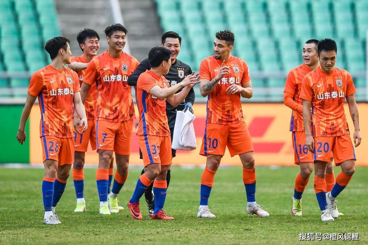 山东队完胜广州队,西亚卡姆统治全场 山东队完胜广州队,西亚卡姆统治全场