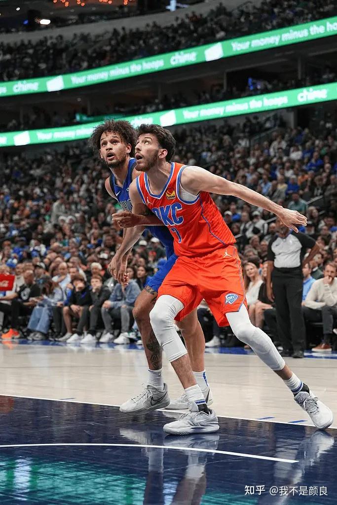 北京队翻盘雷霆，高诗岩统治全场