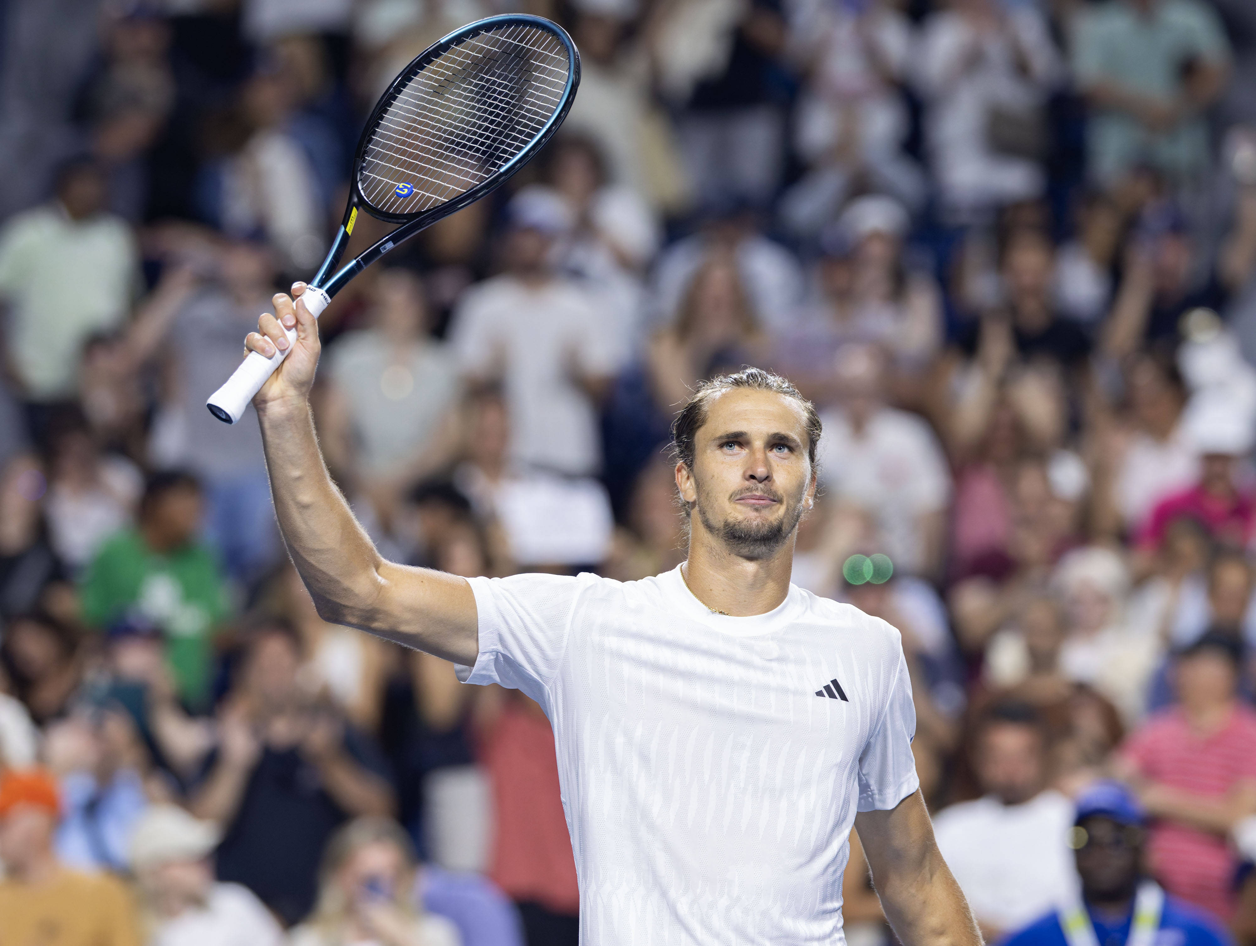 温网轻取澳网，兹维列夫统治全场