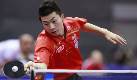 波兰队力克瑞典队，马龙刷新纪录