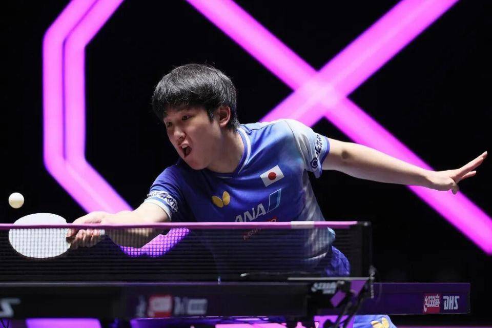 日本乒乓球队碾压韩国乒乓球队，张本智和打破历史纪录