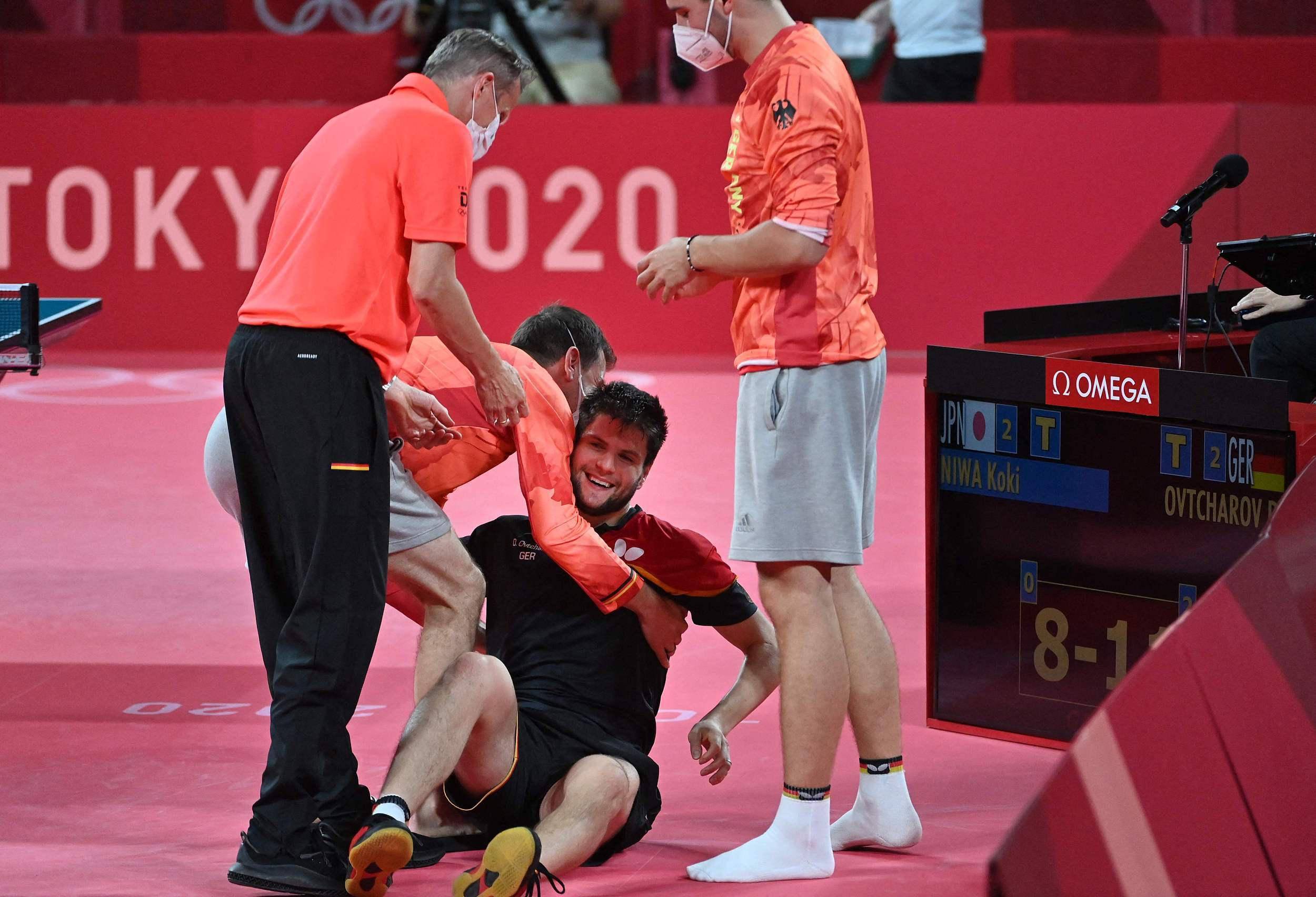 德国队碾压英格兰队，奥恰洛夫惊艳四座