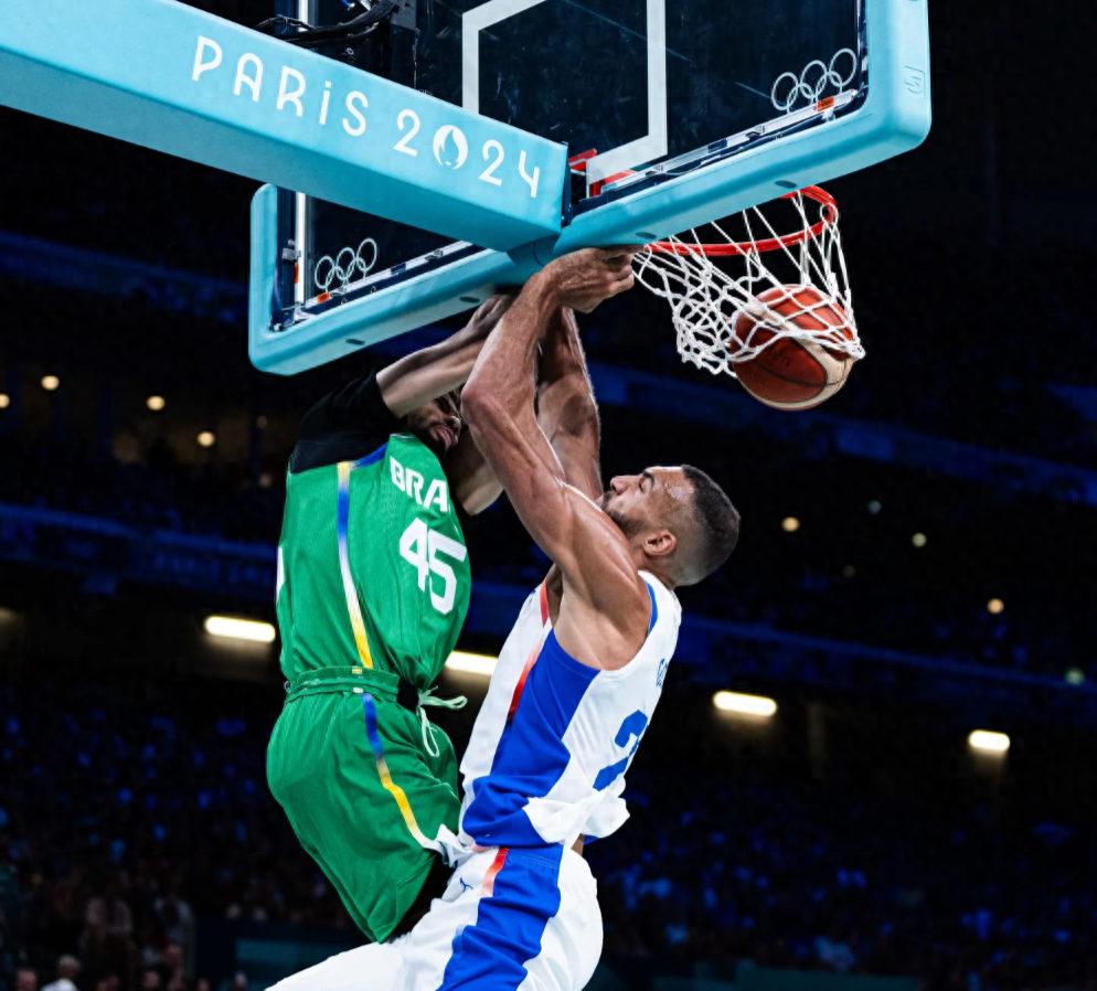 意大利男篮绝杀魔术，汉密尔顿惊艳世界